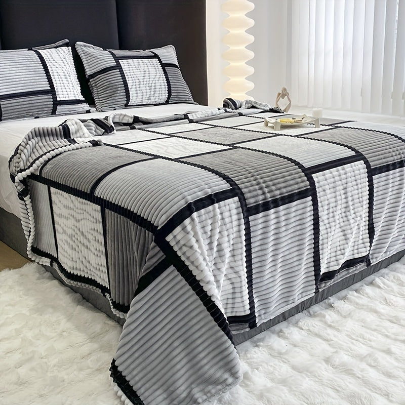 Ultra-Soft Plush Blanket with Square Stripe Print – Perfect for Sofa, Bed, Office & Camping Decor – Machine Washable, All-Season Comfort