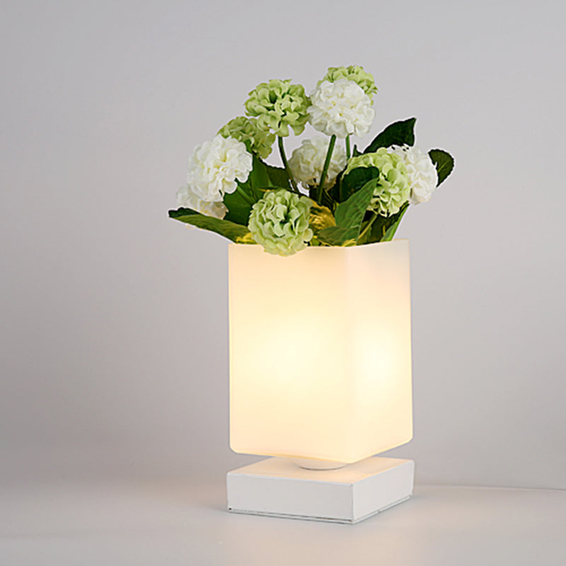 Luna - Art Deco Glass Night Lamp for a Romantic Atmosphere