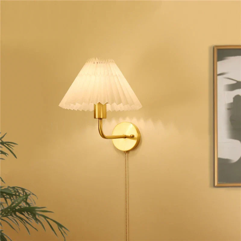 OrigamiGlow - Modern Wall Light