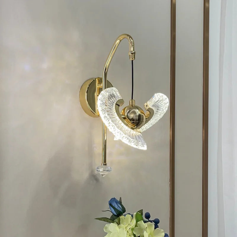 CrystalGlow - Elegant Crystal Wall Lamp in Nordic Style – Adjustable LED Lamp