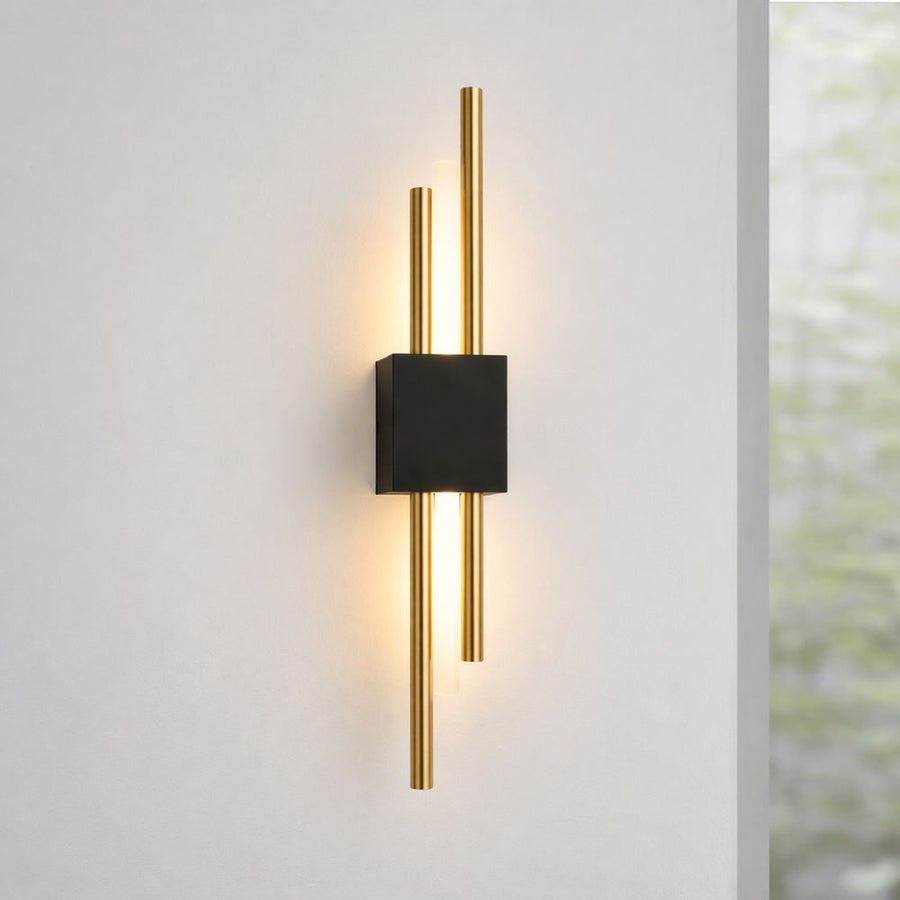 Modern LED Wall Light with Metal Frame