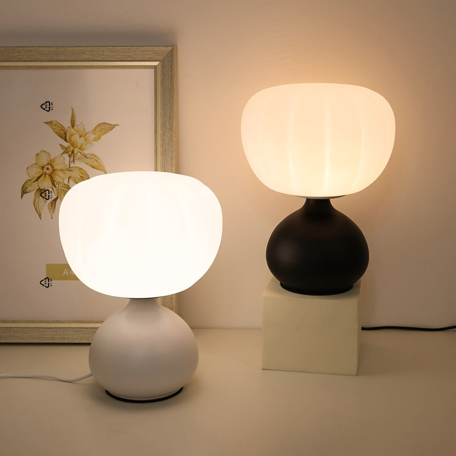 Pumpkin Lamp - 3-Color LED Table Lamp