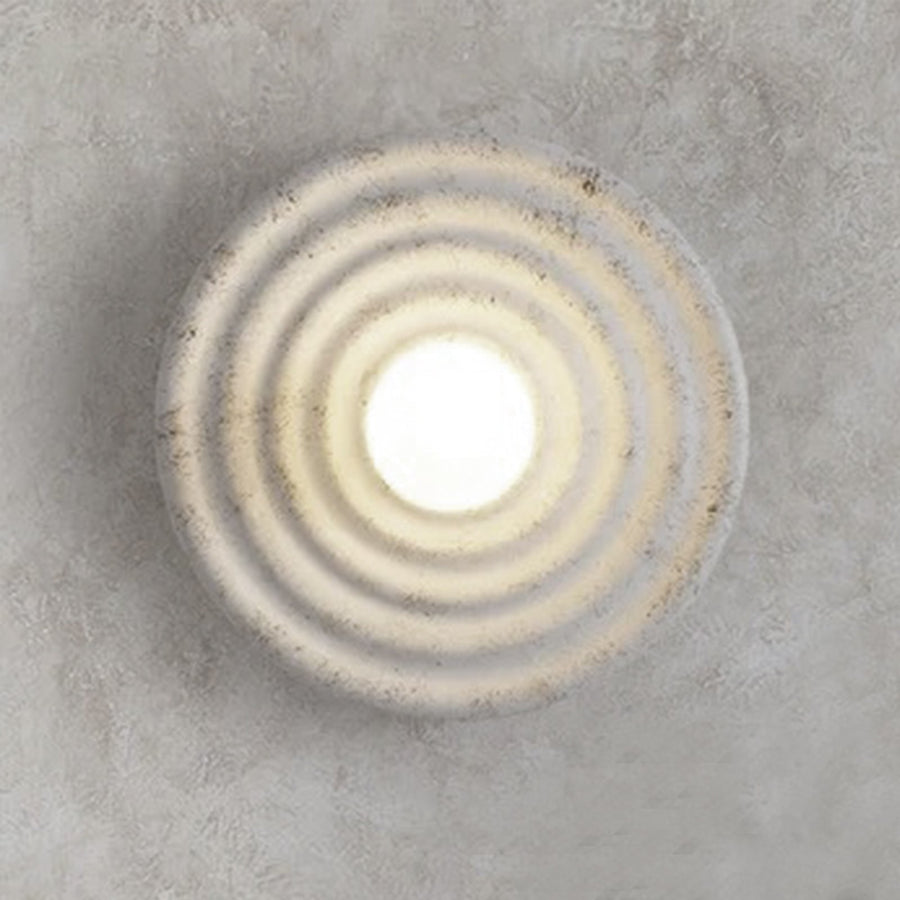 Yre Lamp: Modern Minimalist Wall Light