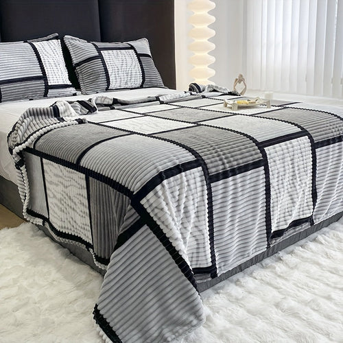 Ultra-Soft Plush Blanket with Square Stripe Print – Perfect for Sofa, Bed, Office & Camping Decor – Machine Washable, All-Season Comfort