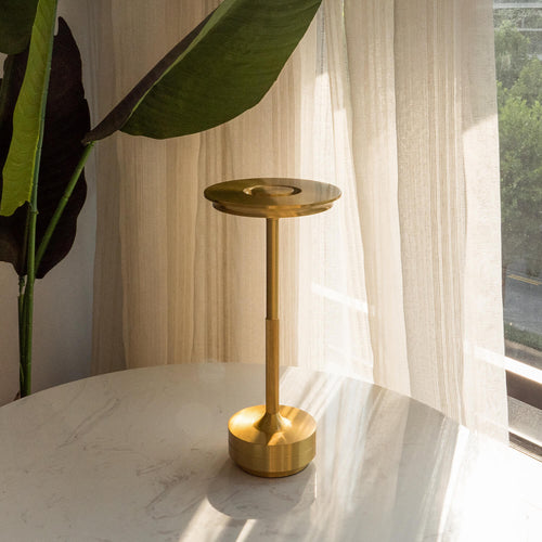 MetalSense - Wireless Metal Table Lamp