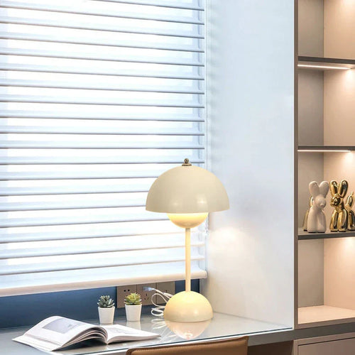Bud LED Table Lamp - Modern Decoration
