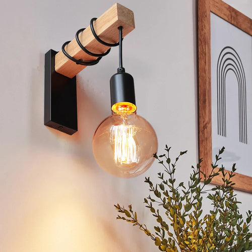 IronWood – Industrial Wall Lamp in Iron and Wood