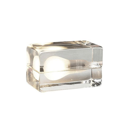 BrightCube - Add a Sleek, Modern Touch with the BrightCube Table Lamp