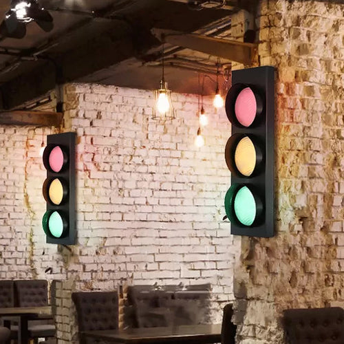 TrafficLight - Modern Traffic Light-Shaped Wall Light with 3 Lights in Black for Hallway