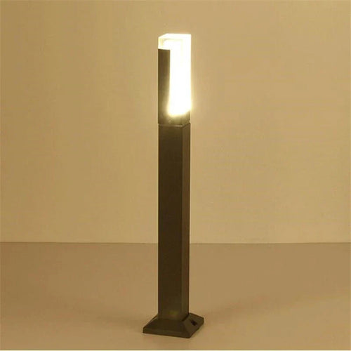 LuxeLight - Modern Aluminum Outdoor Lamp