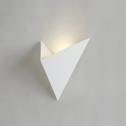 TriangleLight - Minimalist LED Wall Lamp 3W | Indoor Lighting