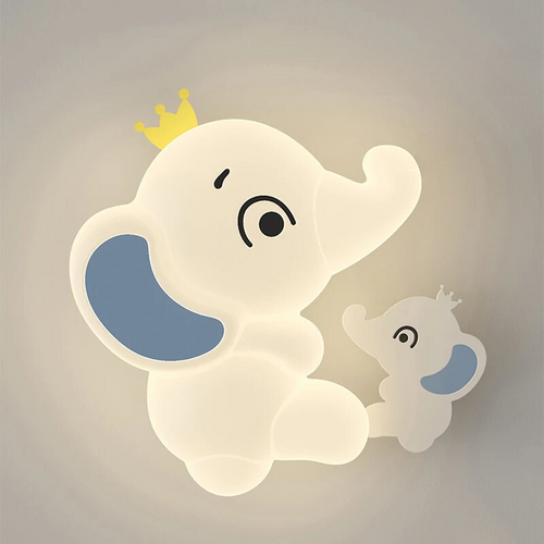 SavannaKids - Cartoon Wall Lamp with Animal Motif for Children's Room