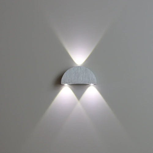 SereneLight - Minimalist LED Wall Lamp for Indoors