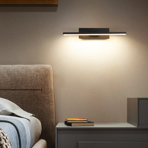 Edge Modern Rotatable Wall Light Black and White Bedroom Metal Silicone