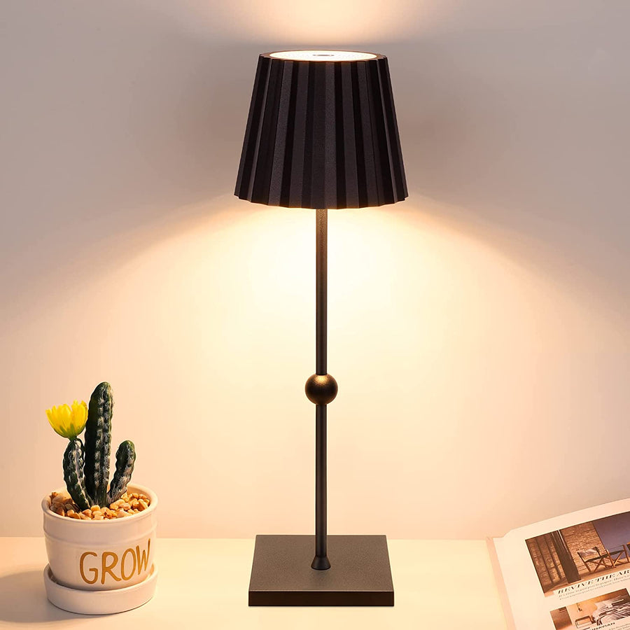 Wireless Table Lamp with Stepless Dimmable LEDs