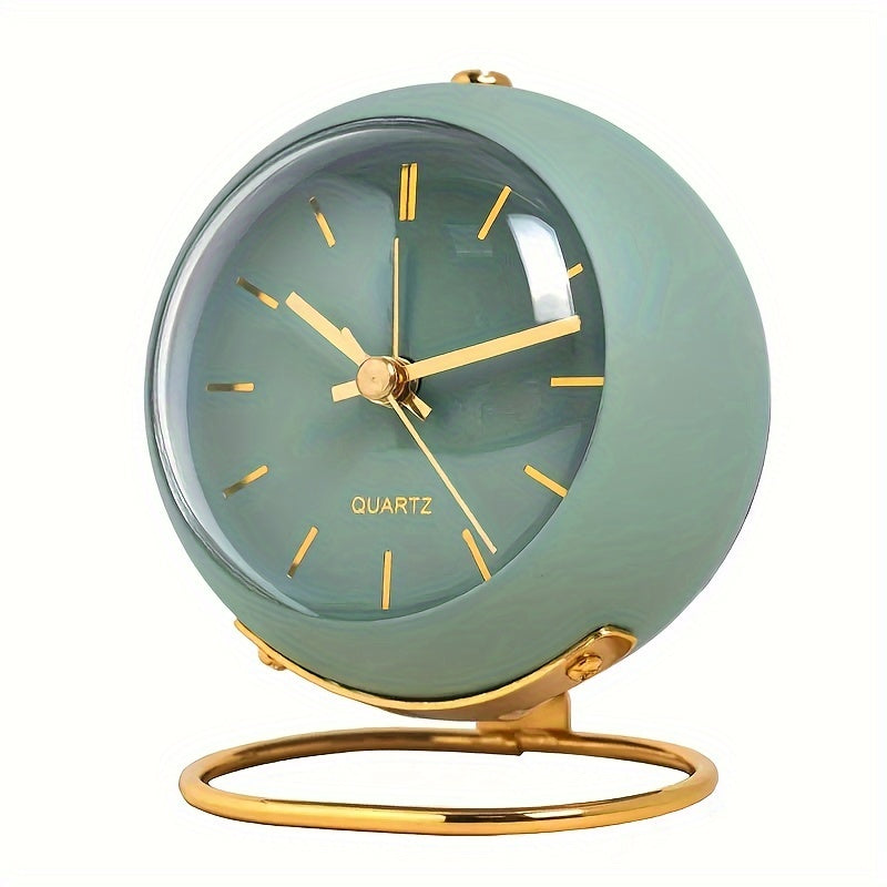 Retro Analogue Alarm Clock – Silent Non-Ticking Metal Night Clock