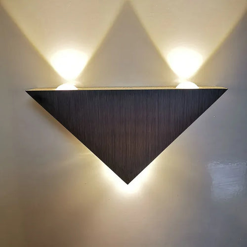 LumiTri - Triangular Wall Lamp