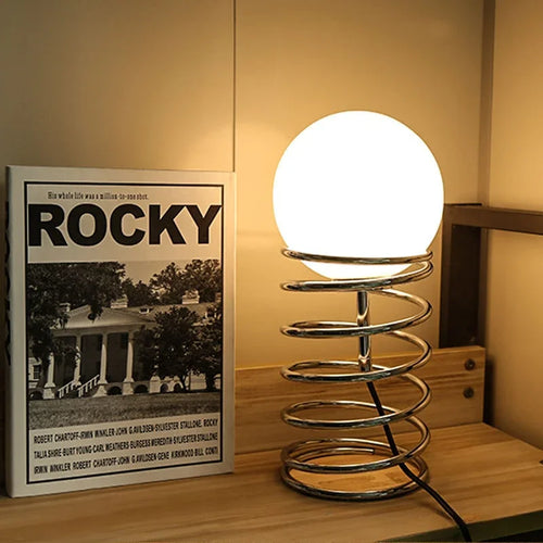 LumiMetall – Modern Metal Table Lamp with Glass Design, Stylish Lighting