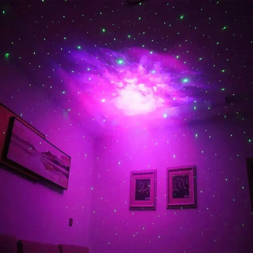 GalaxyGlow - Astronaut LED Night Light with Star Projection