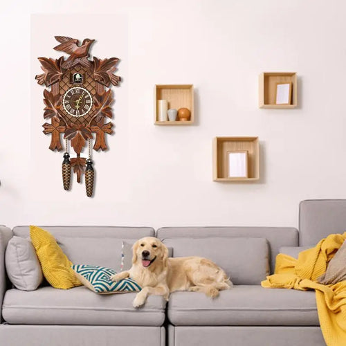 RetroTime – Wooden Cuckoo Clock for a Timeless Atmosphere