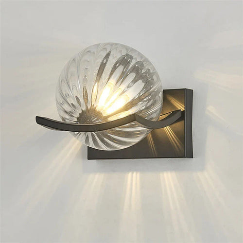 GlassGlow – Modern LED Wall Lamp with Glass Design