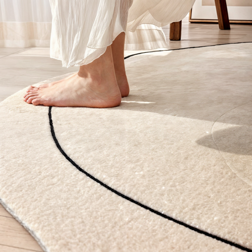 Stella Rug – Unique Low-Pile Wool Rug with Contemporary Design