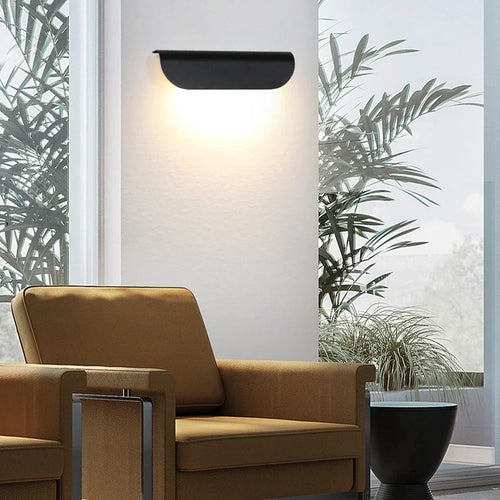 RainGlow - Water-Resistant Outdoor Lamp