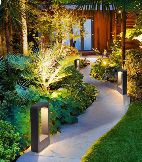LuxiLight - Elegant Aluminum Standing Outdoor Lamp