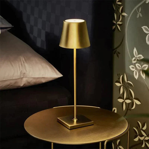 Wireless Table Lamp with Dimmable Lighting