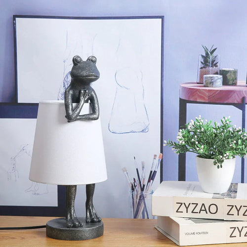 JungleGlow - Frog LED Table Lamp in Modern Design for Living Room & Children's Room