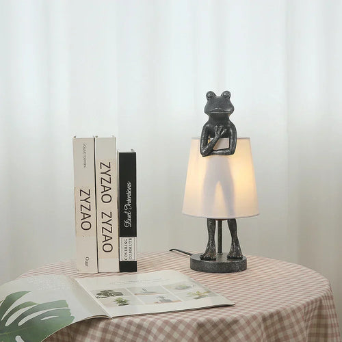 JungleGlow - Frog LED Table Lamp in Modern Design for Living Room & Children's Room