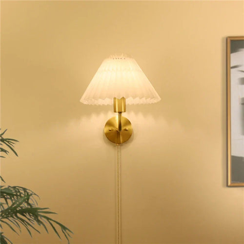 OrigamiGlow - Modern Wall Light