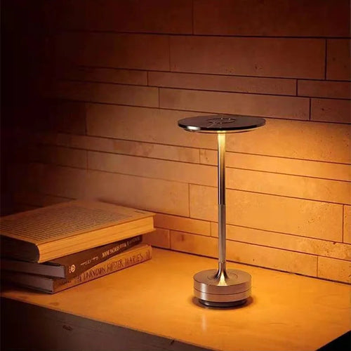 InduDim - Adjustable Lamp in Industrial Style