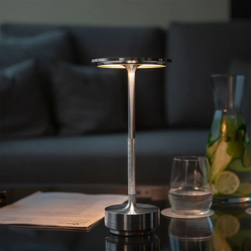 InduDim - Adjustable Lamp in Industrial Style