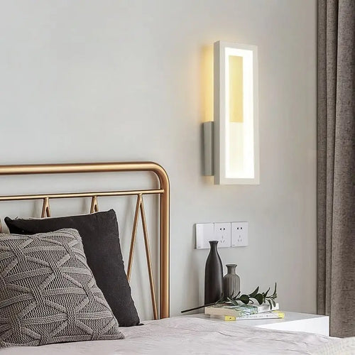 GlowSpace – Modern LED Wall Lamp in Minimalist Design for Living Room and Hallway