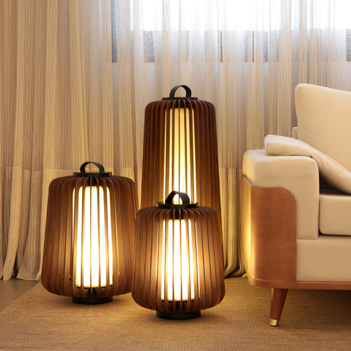 LumiLuxe - Rechargeable Outdoor Table Lamp