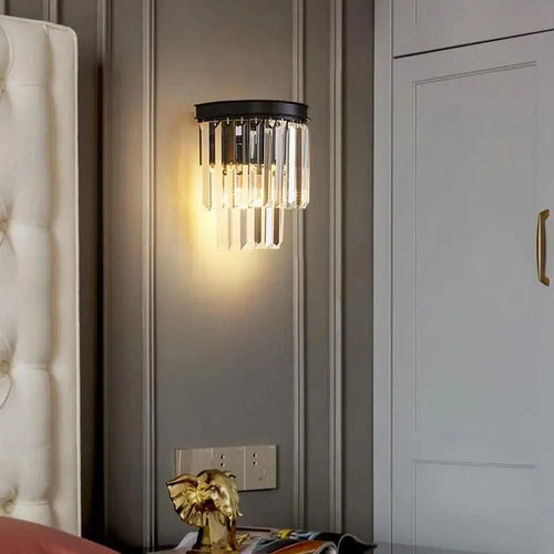 CrystalLuxe - Elegant Crystal Wall Lamp