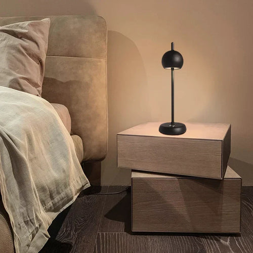 LuxioFlex - Wireless LED Desk Lamp
