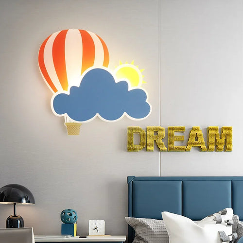 KidsCloud - LED Night Lamp with Clouds and Hot Air Balloon Design – Wall Lamp
