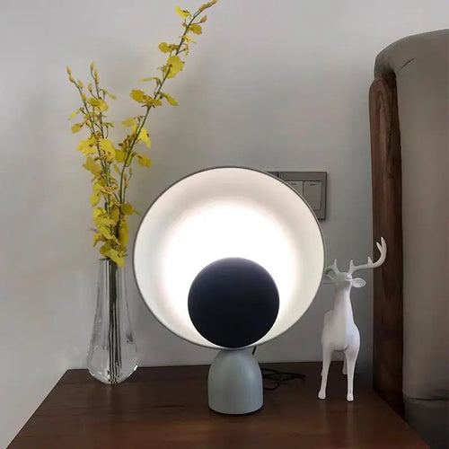 LumiStyle – Modern LED Table Lamp in Minimalist Design, Elegant Lighting