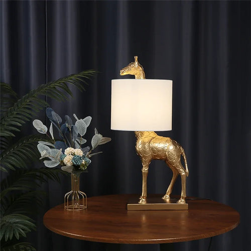 SafariGlow - Giraffe Table Lamp in Safari Style for Living Room & Bedroom
