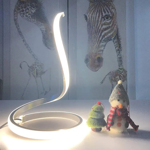 LumiSerpent – LED Table Lamp in Snake Design, Dimmable Lighting for Living Room & Bedroom