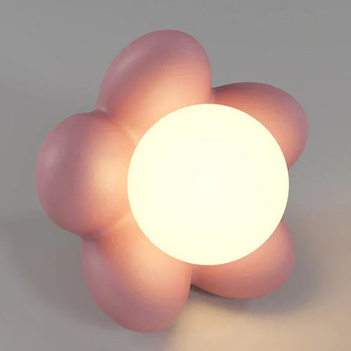 BloomLight - Flower Design LED Wall Lamp for Children's Room and Living Space