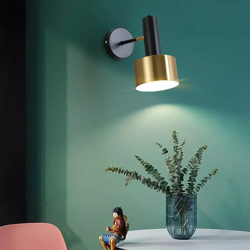 GoldGleam - Luxury Wall Lamp | Elegant Lighting for Every Interior