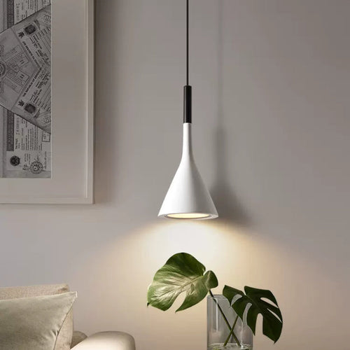 FloralElegance – Nordic Orchid Wall Lamp
