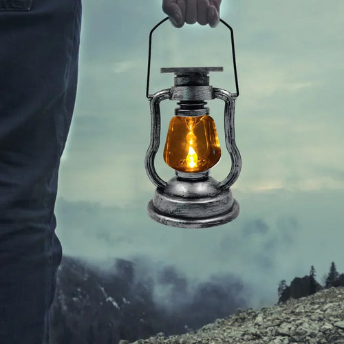 VintageGlow - Retro Classic Oil Lamp Decoration