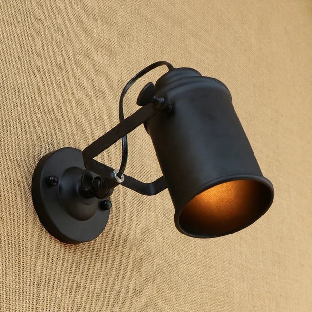 LightSpin - Rotating Iron LED Wall Lamp