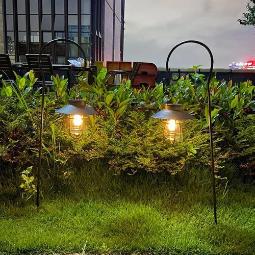 SolarNostalgia - Retro Outdoor Lantern