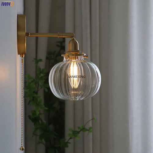 LightCrown - Modern Wall Lamp with Pull Switch
