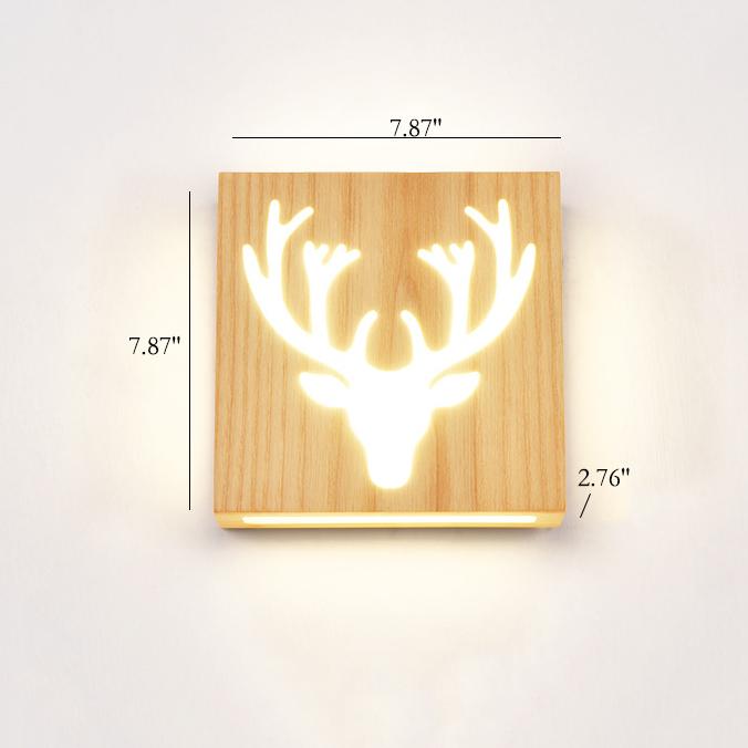 NatureShine - Modern Solid Wood LED Wall Light with Playful Motif